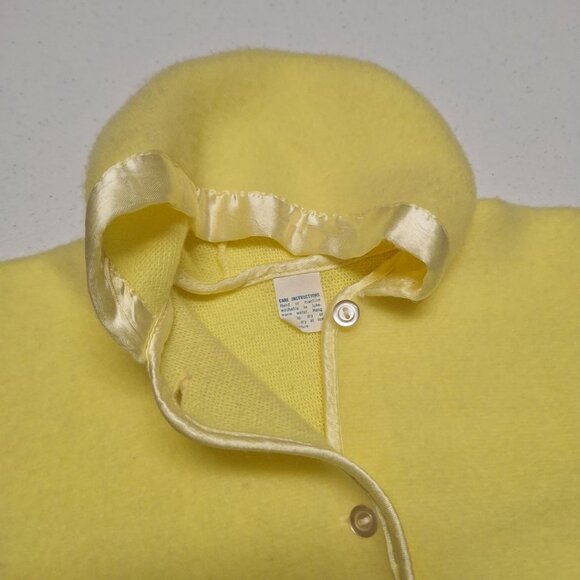 Vintage Baby‎ Yellow Hooded Coat & Sleeping Bag Combo Satin Trim Buttons - Picture 11 of 12